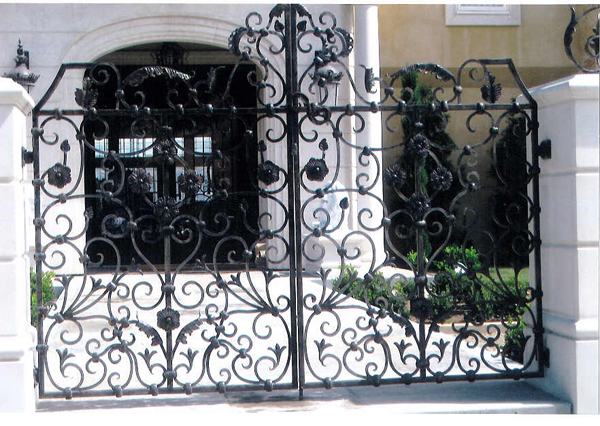 Wrought Iron Entry Gate - Arlington, TX